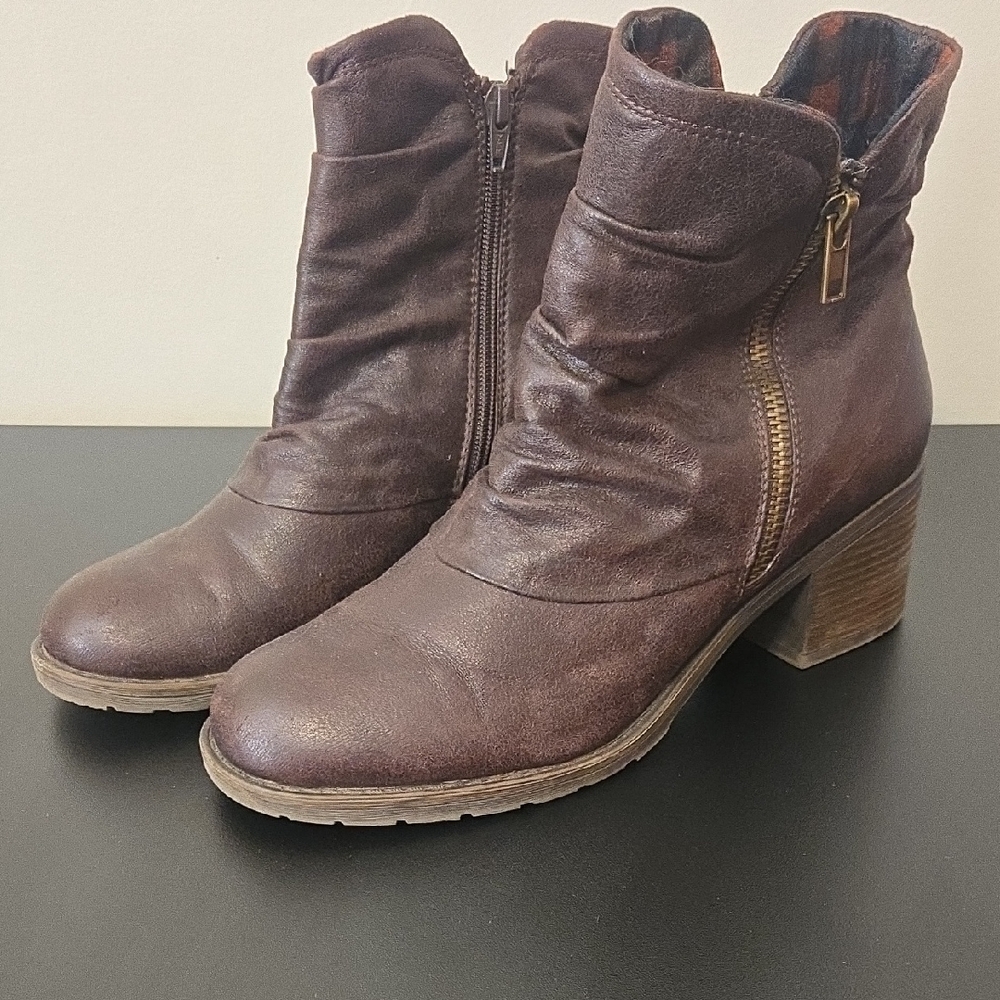 BareTraps Dark Brown Mid Calf Booties